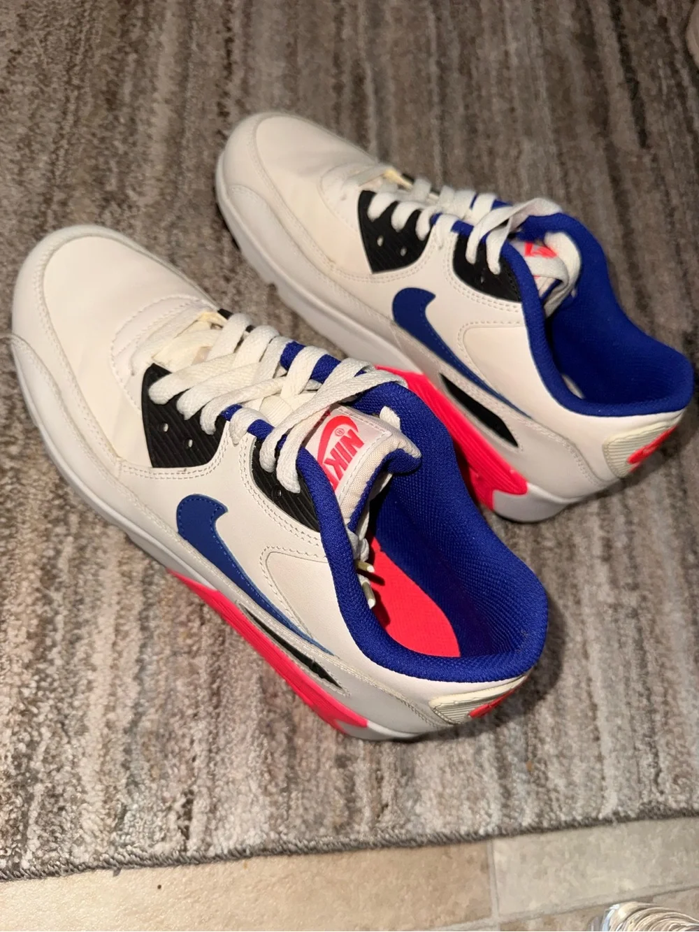 Nike Air Max 90 - Picture 3 of 4